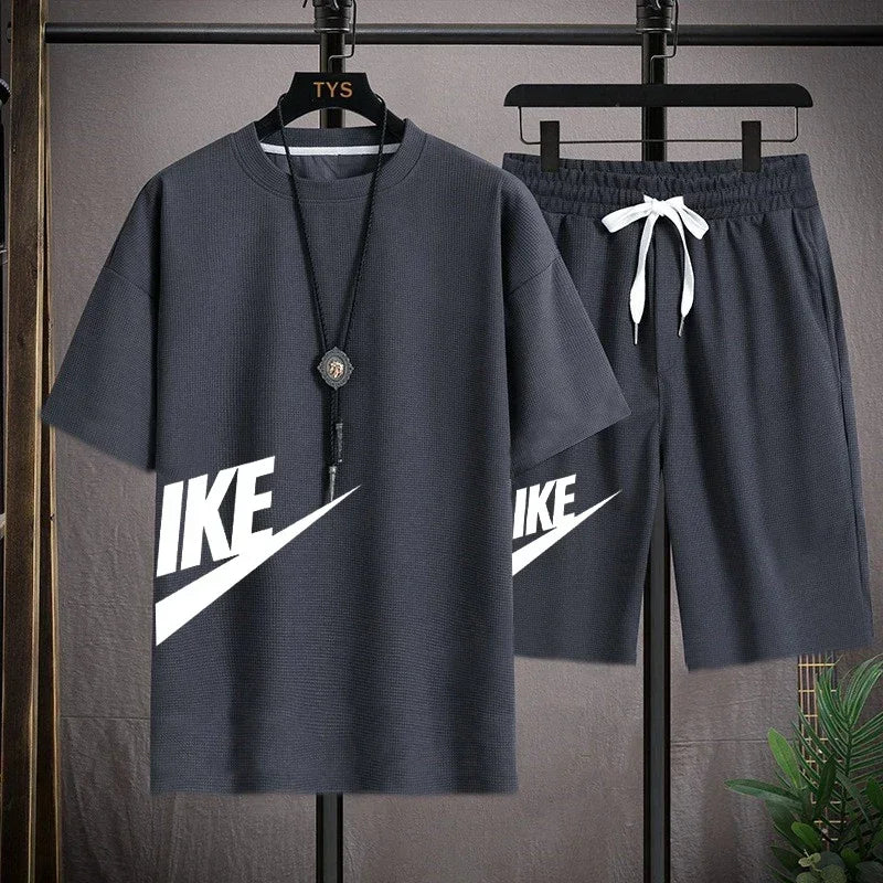 Men's short-sleeved T-shirt