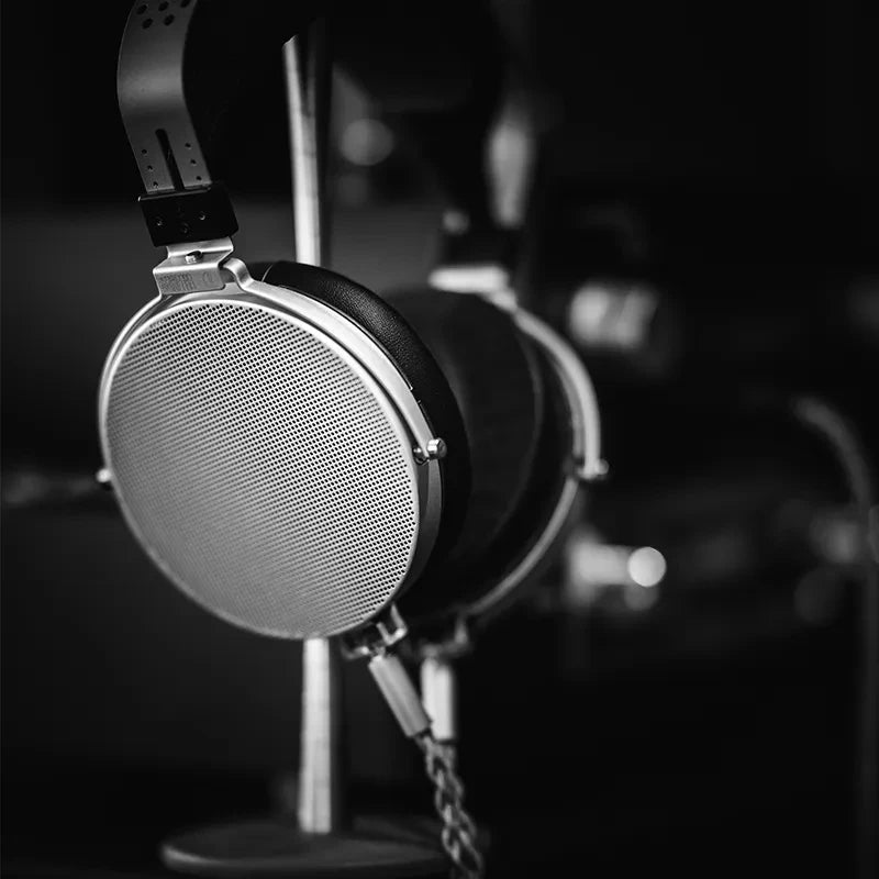 Full-Size Planar Headphone